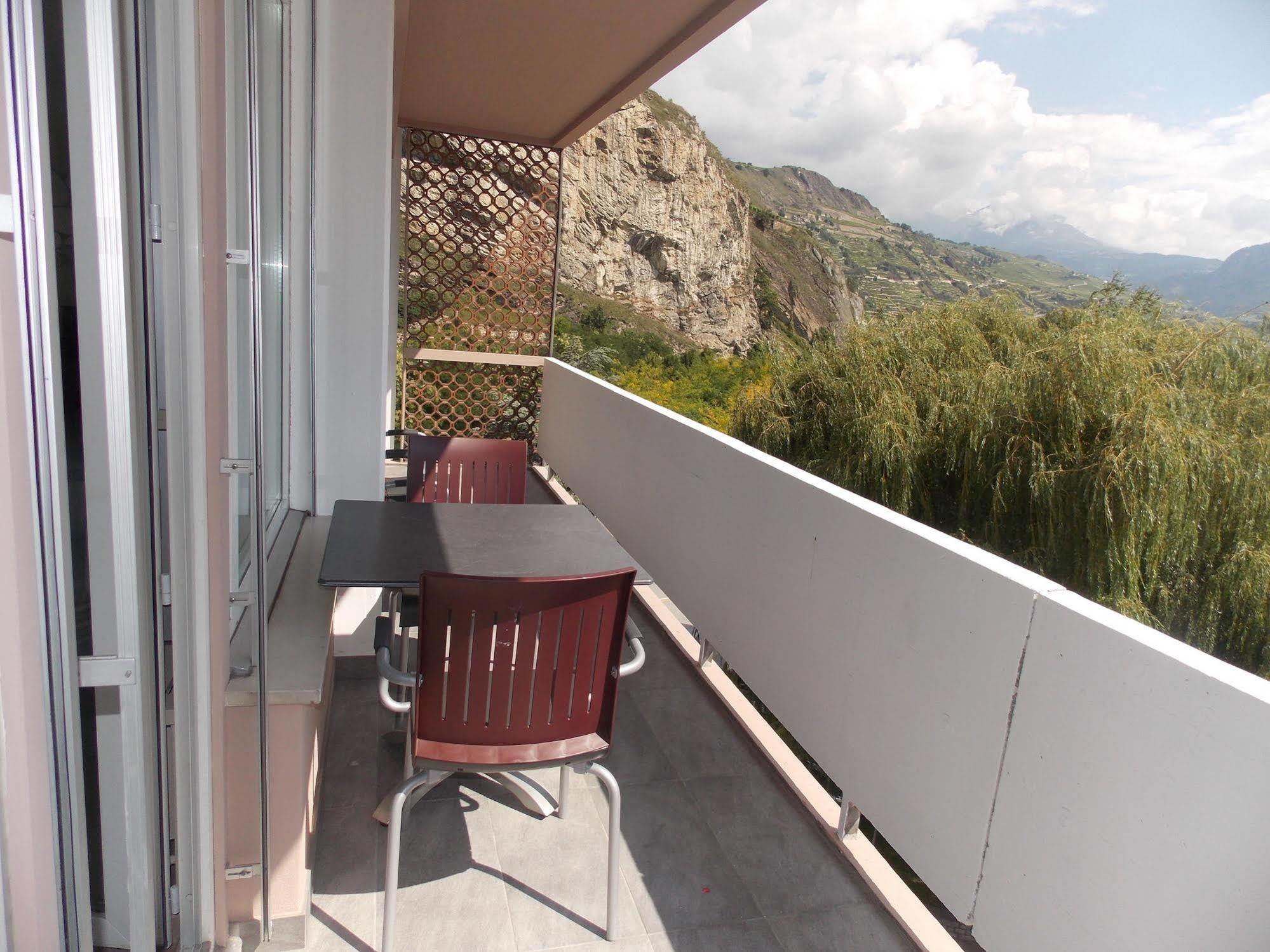 Hotel Castel Σιόν Εξωτερικό φωτογραφία